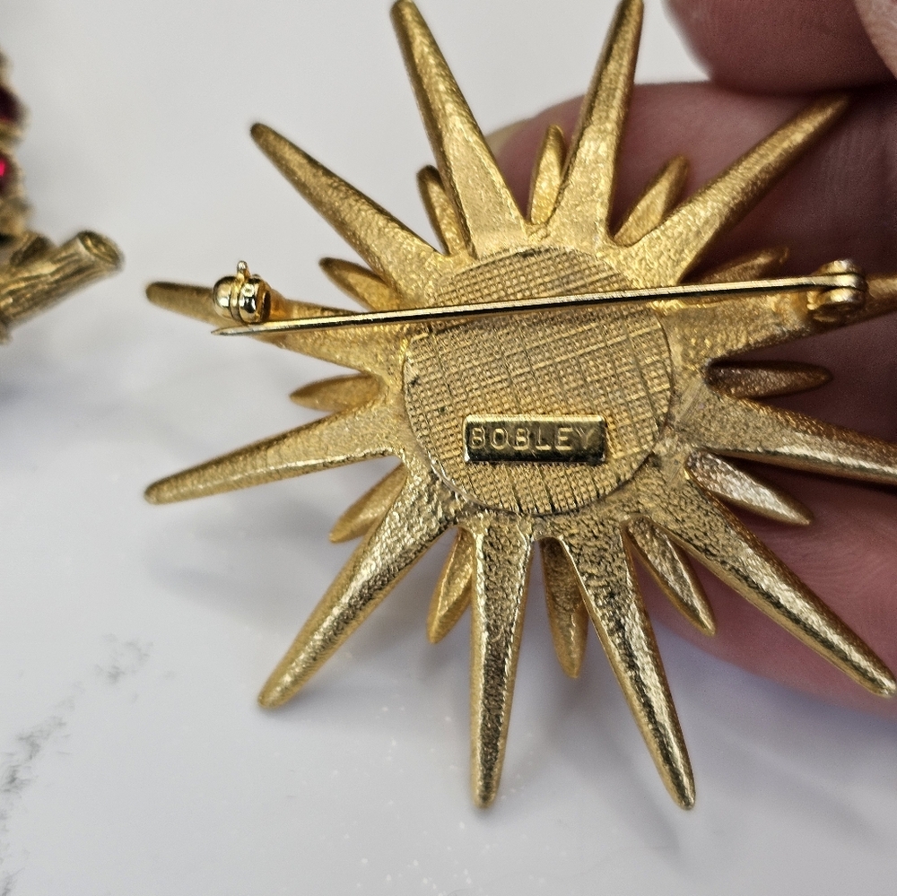 HUGE VINTAGE LOT. PHOTOS ADDED - Picture 9 of 16